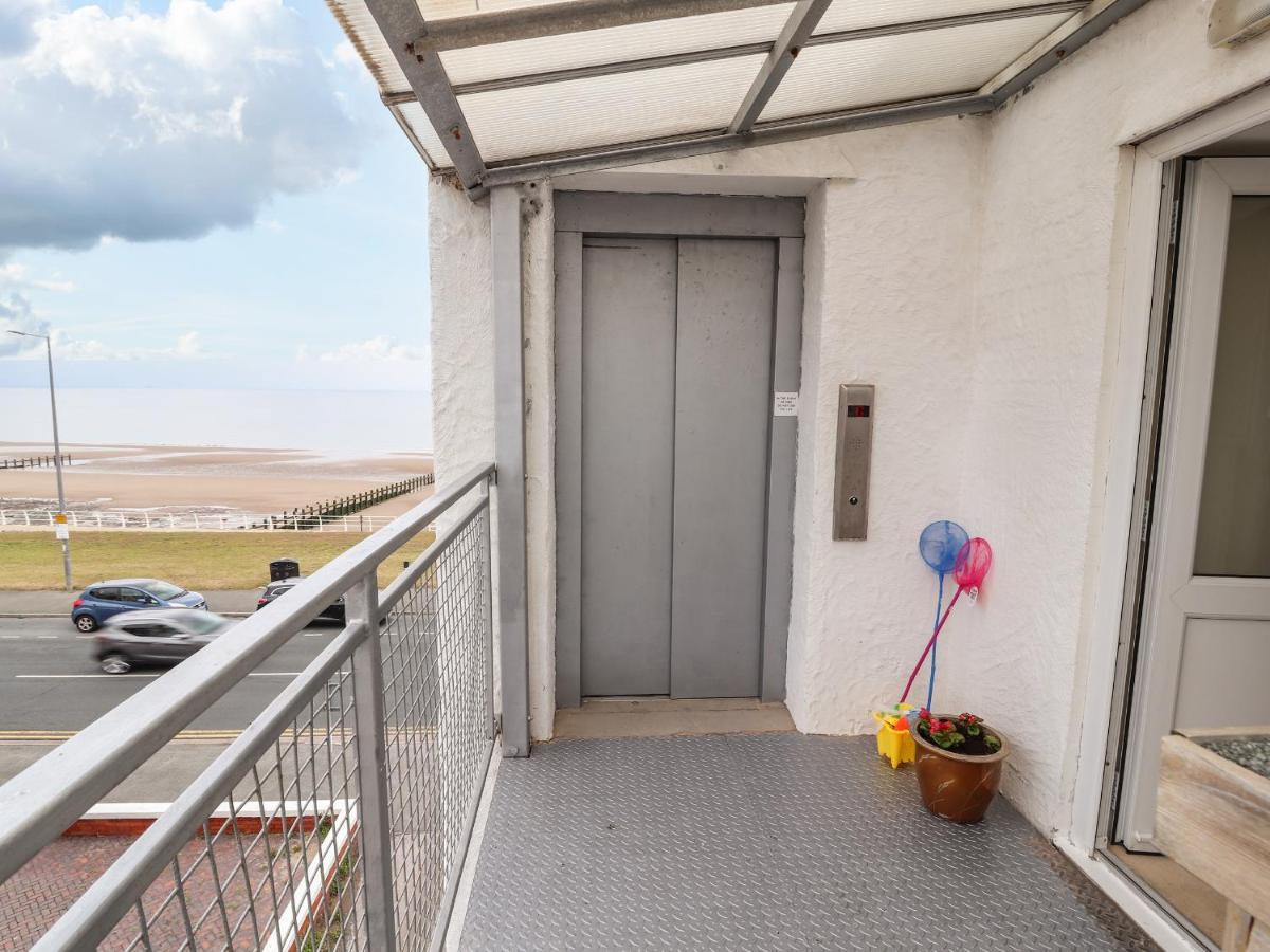 Ferienwohnung Ty Uchaf Rhyl Exterior foto